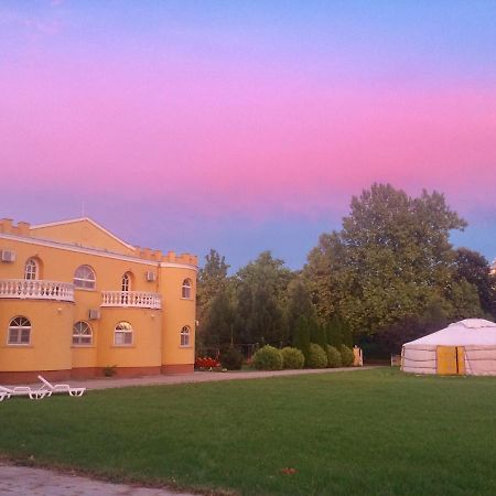 Kastely Panzio Hotel Hajduszoboszlo Luaran gambar