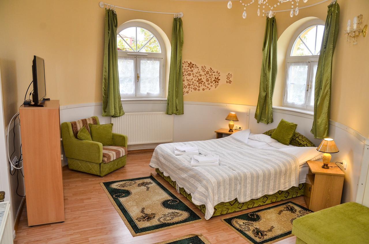 Kastely Panzio Hotel Hajduszoboszlo Luaran gambar