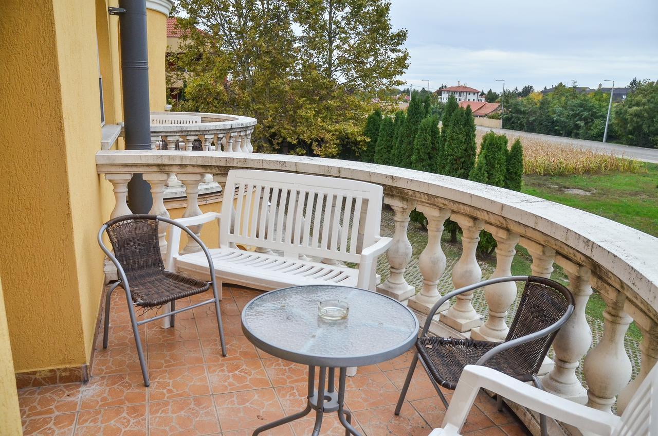 Kastely Panzio Hotel Hajduszoboszlo Luaran gambar
