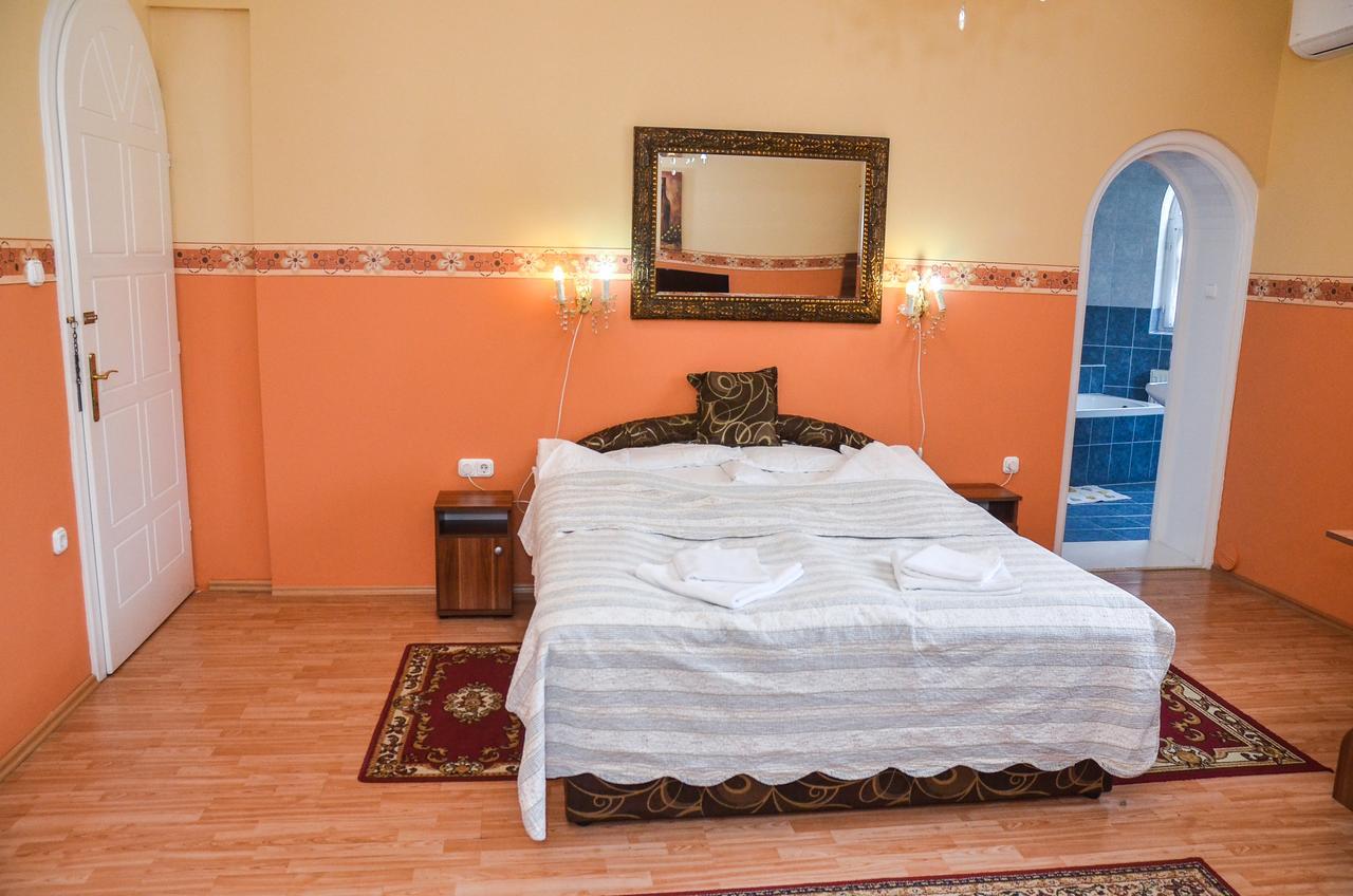 Kastely Panzio Hotel Hajduszoboszlo Luaran gambar